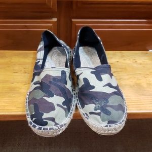 Steve Madden Espadrille Flats